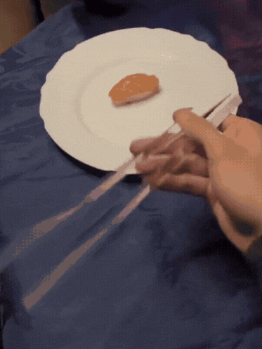 imgpsh_fullsize_anim_-_2024-12-24T061623.734.gif