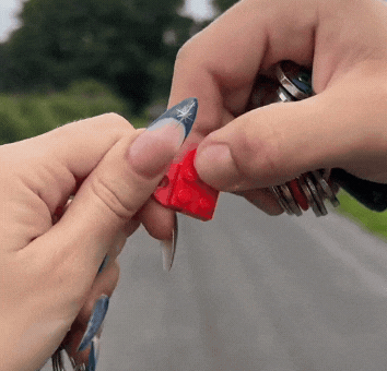 imgpsh_fullsize_anim_-_2024-12-25T075839.201.gif
